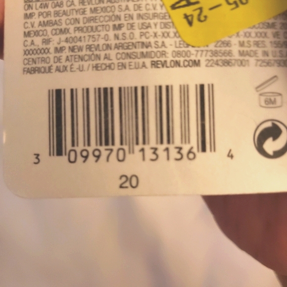 RevlonSo Fierce! Chrome Ink Liquid Eyeliner, Longlasting Bold Metallic Pen Liner - Picture 7 of 8